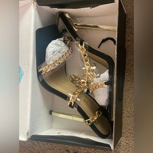 This date night heels from Fashion nova